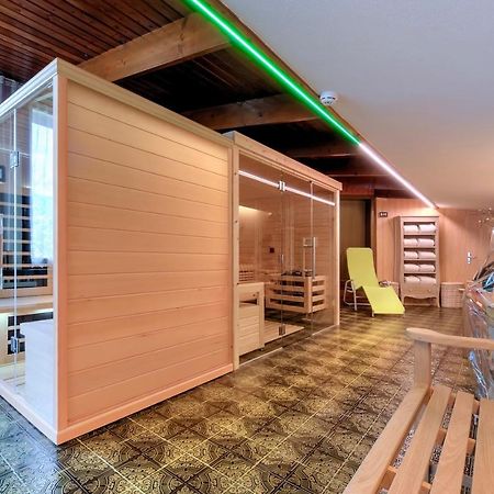 Hotel Kapriol โฟลการีดา ภายนอก รูปภาพ