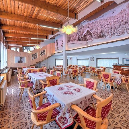 Hotel Kapriol โฟลการีดา ภายนอก รูปภาพ